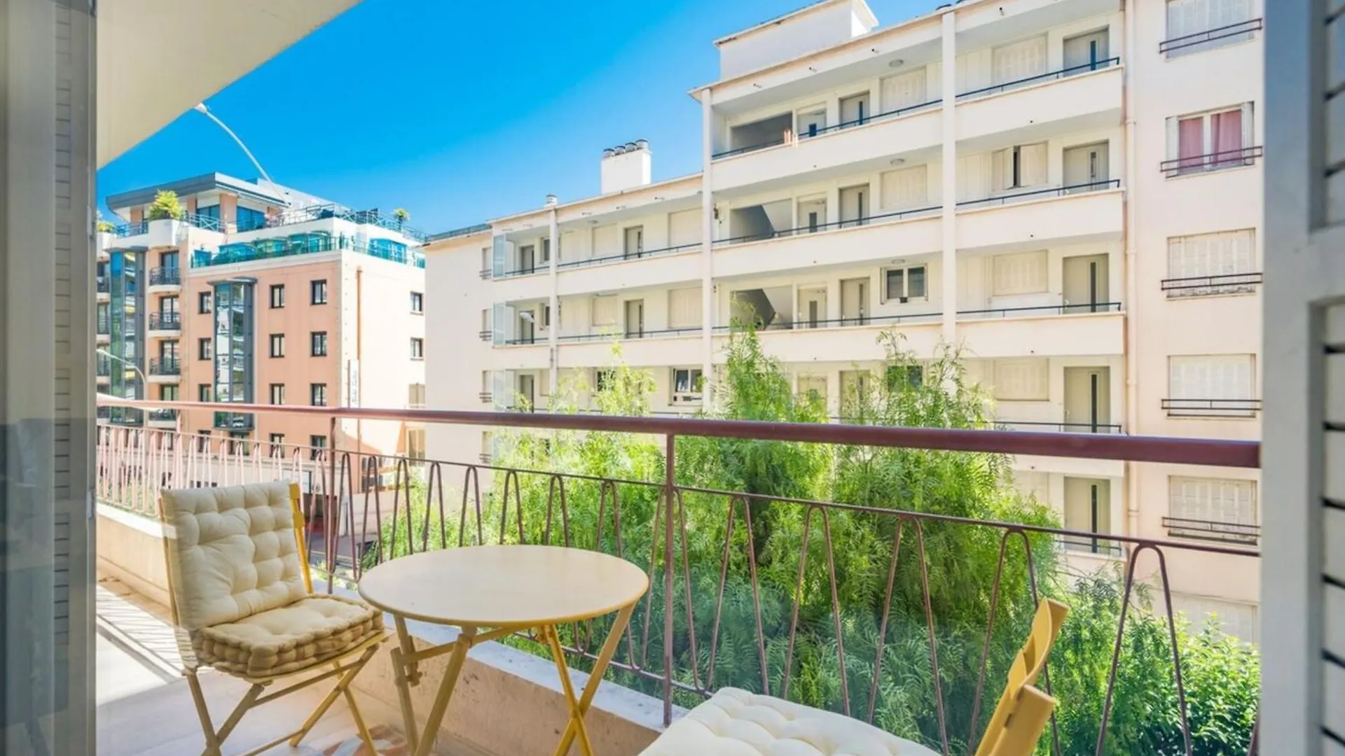 Lejlighed Brand New 2 Bedroom In The Heart Of Cannes Frankrig